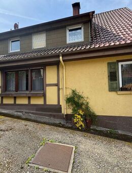 **Mediterranes Wohnerlebnis trifft auf kreative Raumvielfalt** - Schlat