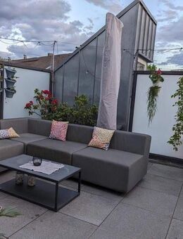 RESERVIERT!Komf.-4,5-Zi.-Whg. mit Einbaukü., 2 Balkonen, ca. 22 m² Dachterr. u. 2 Badern am östl. Altstadtrand - Regensburg