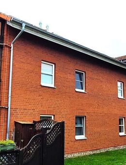 Renovierte 2-Zimmer-Wohnung mit Terrasse - Boizenburg (Elbe)