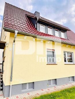 Umfassend saniertes Ein-/Zweifamilienhaus + Carport, PV-Anlage, Speicher, Wallbox - Eschwege