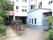 Neu renoviert: helle 2-Zimmer-Wohnung mit Balkon - Nürnberg