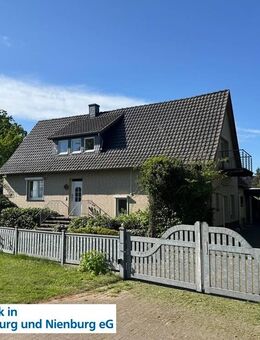 Einfamilienhaus mit Werkstatt und Weitblick - Leese