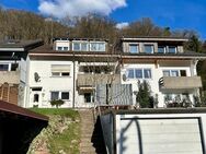 Ihr Einstieg als Kapitalanleger | kleines Mehrfamilienhaus mit drei Einheiten | Garage & Carport - Rheinfelden (Baden)