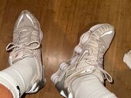 Nike Shox Gr 44 von M23 zu kaufen - Hamburg Altstadt