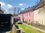***Mehrfamilienhaus mit Garagen*** sofort verfügbar und frei *** - Selb