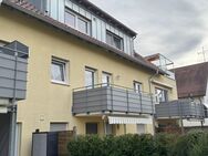 Zentral in Korb: Attraktive 2 1/2 Zimmer Wohnung mit Balkon und grünem Ausblick! - Korb