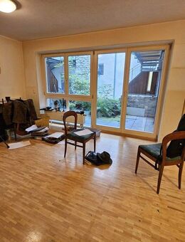 3 Zimmer Altstadtwohnung mit Terrasse im Innenhof - frei - Regensburg