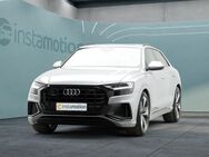 Audi Q8, 50 TDI quattro S-LINE MASSAGE, Jahr 2020 - München