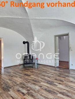 ***Teilsanierte Schnäppchen-DHH mit Charme sucht Liebhaber + Option auf 2. DHH!!*** - Bad Füssing