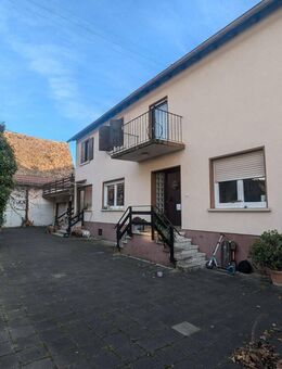 Vielseitiges Eigenheim mit großem Hof und Scheune - Böhl-Iggelheim