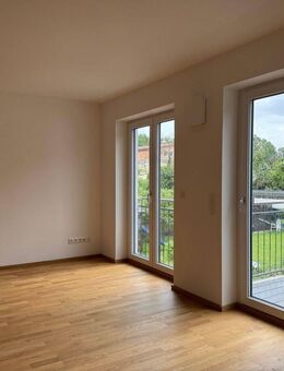 Stilvolle 3-Zimmer-Wohnung direkt an der Amper! Helle Räume, moderne Ausstattung, Süd-Westbalkon - Dachau