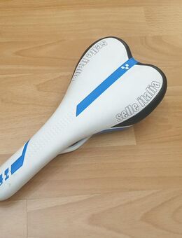 Fahrradsattel ,,Selle Italia,, für Rennrad & Triathlon - Wiesbaden Auringen
