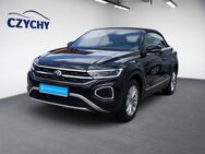 VW T-Roc Cabriolet, 1.0 TSI Style Style, Jahr 2023 - Neu Wulmstorf