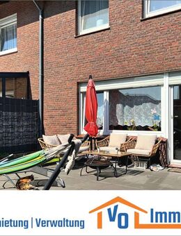Ihr neues Zuhause: Gemütliches Reihenmittelhaus mit Terrasse und Garage in zentraler Lage Aurichs - Aurich