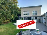 Modernes EFH mit PV-Anlage, Sommer- & Wintergarten! - Weener