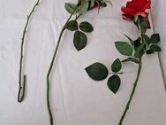 Rosen mit Efeu Kunstblumen 3 Stück zusammen ca. 66cm lang rot weiß Deko basteln - Essen