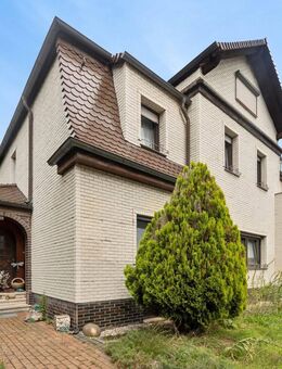 Torgau - schönes Mehrparteienhaus mit 3 Einheiten und schönem Garten - attraktiv auch für Familien - Torgau