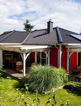 ~~Wo rotes Holz auf nordische Idylle trifft - Ihr Zuhause bei Bergen auf Rügen~~ - Bergen (Rügen)