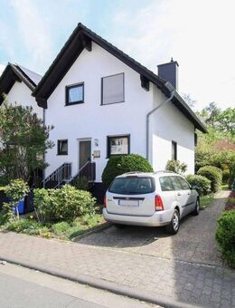 Ihr neues Reihenendhaus - Stadtnah, ruhig gelegen & voller Möglichkeiten - Rosbach (Höhe)