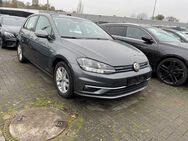 VW Golf VII Lim. Comfortline BlueMotion - Friedberg (Hessen)