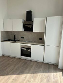Neubauwohnung mit Einbauküche und Terrasse - Windeck