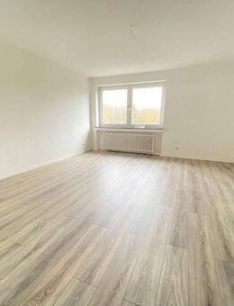Schöne Grüße aus Hagen, Wohnung ist renoviert - Hagen (Stadt der FernUniversität)