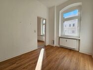 Schöne renovierte Wohnung mit Balkon - Chemnitz