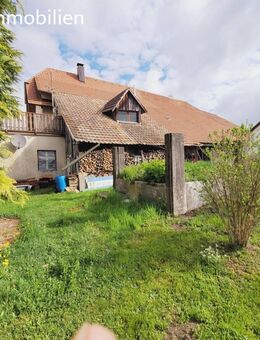 Ideal für Handwerker, großzügiges Haus mit Doppelgarage, Stallungen, etc. in idyllischer Höhenlage, OT Zell i.Wiesental - Zell (Wiesental)