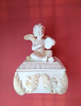 Schmuckkästchen: weißgoldene Engel-Schatulle - Hannover