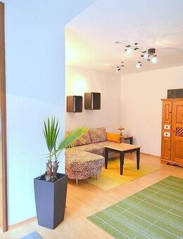 Möblierte 2-Zimmer Wohnung mit Balkon in Würzburg/Lengfeld - Würzburg