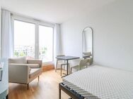 Stilvoll möblierte 1-Zimmerwohnung mit Balkon in München - Neuperlach! - München