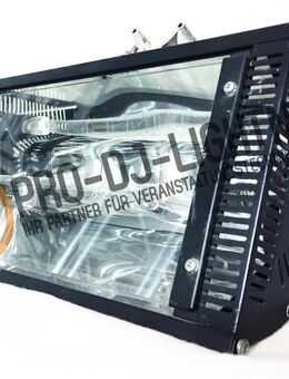 Eurolite DMX Superstrobe 2700 Stroboskop Licht mieten - Wismar