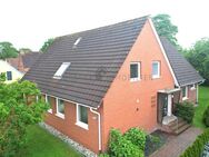 RESERVIERT! Geräumiges Einfamilienhaus mit Garten und Garage in beliebter Siedlungslage von Twixlum - Emden