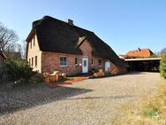 Mitten im Dorf - Doppelhaus unter Reet - Sankt Peter-Ording