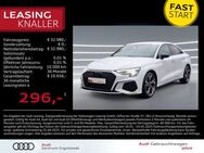 Audi A3, Limousine S line 30 TDI Optik-schw, Jahr 2023 - Ingolstadt