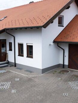 Attraktives Einfamilienhaus in sonnenverwöhnter Lage-Perfekt für Familien -PROVISIONSFREI- - Laichingen