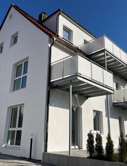 +++FERTIGGESTELLT!!+++Energetisch TOP sanierte Wohnungen in einem 5-Familienhaus im Herzen von Denkendorf! - Denkendorf (Baden-Württemberg)