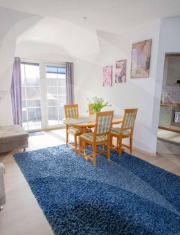 Schöne 3-Zimmer Dachgeschosswohnung in zentraler Lage von Pocking - Pocking