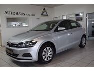 VW Polo VI 1.0 TSI 95 PS*1.HAND*NAVI*ACC*PDC*SITZHZ - Sennfeld