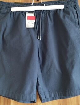 Herren Shorts, Gr. L - Kaltenkirchen