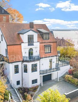 Stilvolle Villa mit Elbblick und flexibler Nutzung in Blankenese - Hamburg