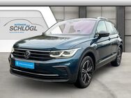 VW Tiguan, 2.0 TDI EU6d Active, Jahr 2021 - Traunreut