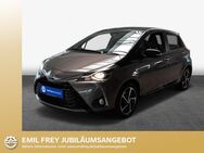 Toyota Yaris, 1.5 VVT-i Hybrid Selection, Jahr 2019 - Stuttgart