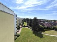 Modernes Wohnen in Röthenbach a.d.P: Attraktive 4-Zi.-Wohnung mit Loggia, TG-Stellplatz und EBK! - Röthenbach (Pegnitz)