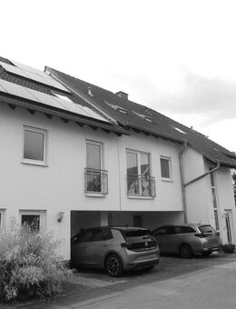 Helle Wohnung mit Balkon, Kamin und Stellplatz - ruhig wohnen in begehrter Lage! - Bickenbach (Hessen)