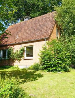 Gepflegtes Einfamilienhaus am See - Wohnen, wo andere Urlaub machen - Ratzeburg