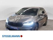 Skoda Fabia, 1.0 TSI Tour, Jahr 2022 - Detmold