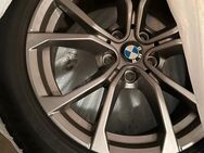 BMW Winterräder 776 Ferric Grey 17 Zoll mit Pirelli Sottozero3 - Köln