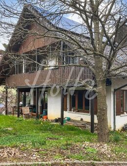 2-Fam-Haus in Pfaffenweiler ... ein Zuhause mit Entwicklungsperspektive auch für die große Familie ! - Pfaffenweiler
