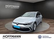 VW Golf, 1.5 eTSI R-Line, Jahr 2024 - Meschede (Kreis- und Hochschulstadt)